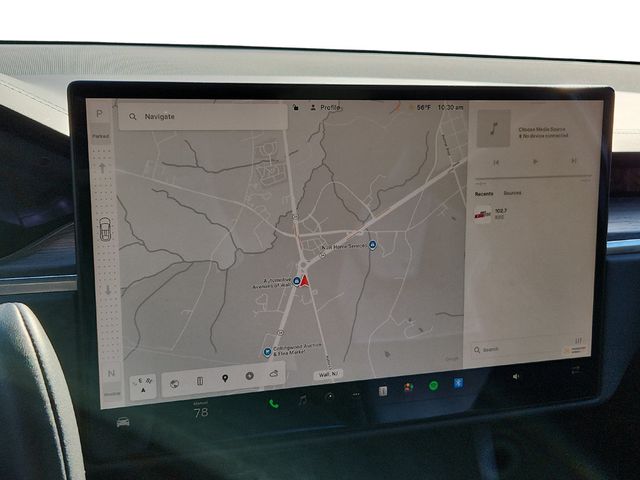 2023 Tesla Model X AWD with 7 Seat Interior and Yoke Steering Wheel - 22934616 - 17