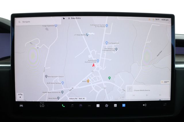 2023 Tesla Model X AWD with Yoke Steering Wheel - 22924064 - 20