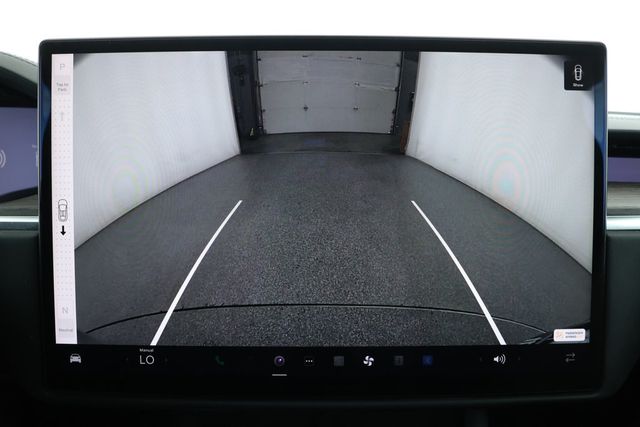 2023 Tesla Model X AWD with Yoke Steering Wheel - 22924064 - 21
