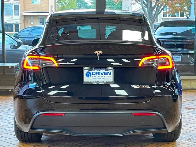 2023 Tesla Model Y Performance AWD - 22938154 - 10