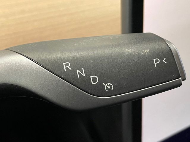 2023 Tesla Model Y Performance AWD - 22938154 - 26