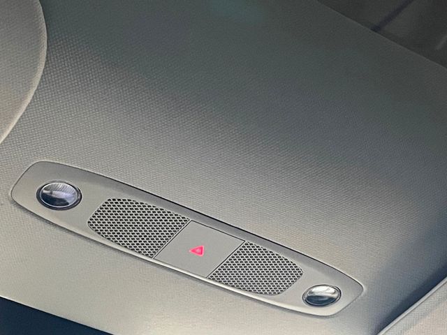 2023 Tesla Model Y Performance AWD - 22938154 - 46