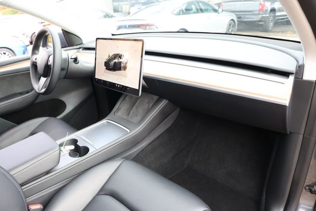 2023 Tesla Model Y Performance AWD - 22939934 - 28