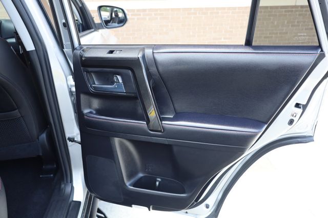 2023 Toyota 4Runner TRD Off Road Premium 4WD - 22872867 - 24