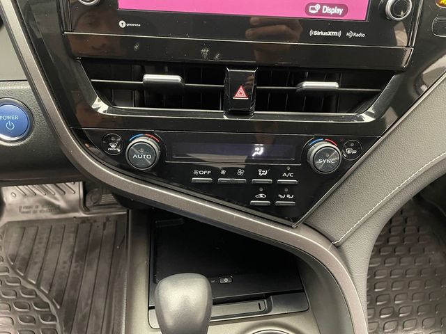 2023 Toyota Camry Hybrid SE CVT - 22922827 - 24