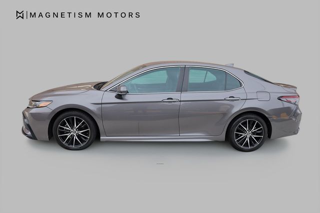 2023 Toyota Camry SE Automatic - 22935932 - 1