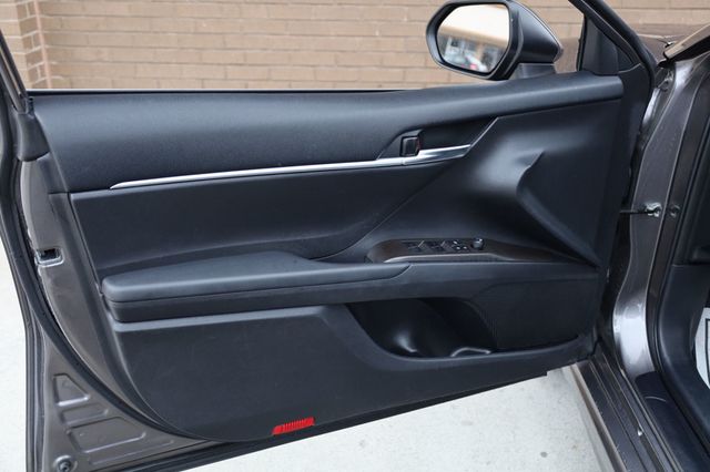 2023 Toyota Camry SE Automatic - 22935932 - 19