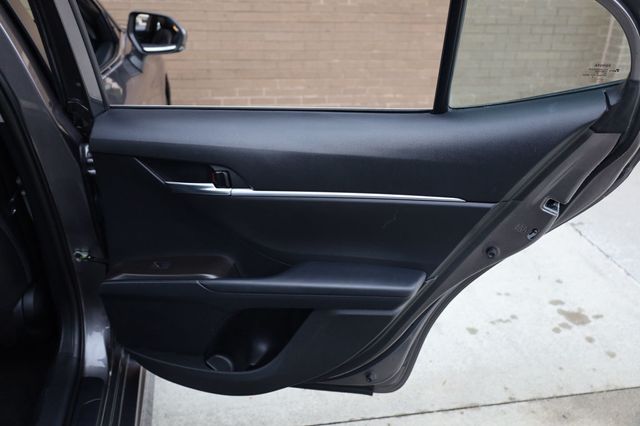 2023 Toyota Camry SE Automatic - 22935932 - 23