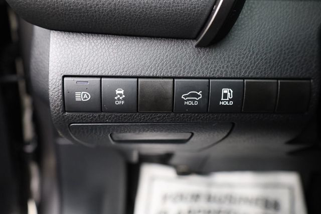2023 Toyota Camry SE Automatic - 22935932 - 33