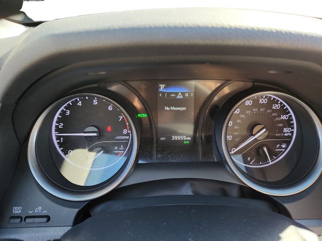 2023 Toyota Camry SE Automatic with Power Moonroof and Blind Spot Monitor - 22935174 - 17