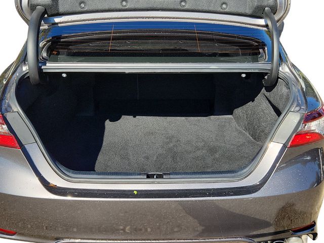 2023 Toyota Camry SE Automatic with Power Moonroof and Blind Spot Monitor - 22935174 - 22
