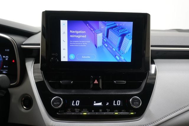 2023 Toyota Corolla Hatchback XSE CVT - 22830219 - 18