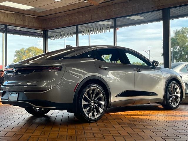 2023 Toyota Crown Limited AWD - 22936197 - 9