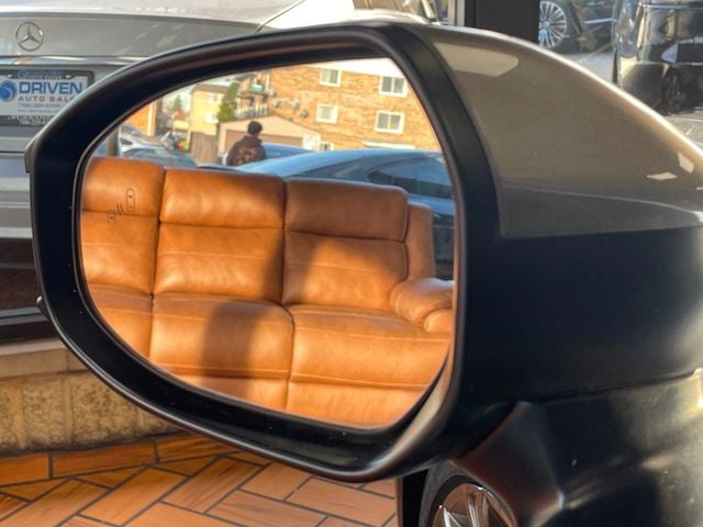 2023 Toyota Crown Limited AWD - 22936197 - 16