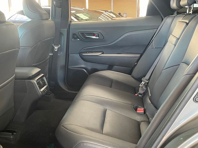 2023 Toyota Crown Limited AWD - 22936197 - 17