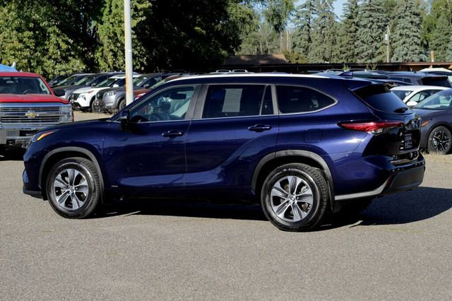 2023 Toyota Highlander ONE OWNER AWD HYBRID XLE W/ LEATHER, POWER MOONROOF - 22915616 - 18