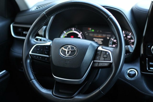 2023 Toyota Highlander ONE OWNER AWD HYBRID XLE W/ LEATHER, POWER MOONROOF - 22915616 - 29