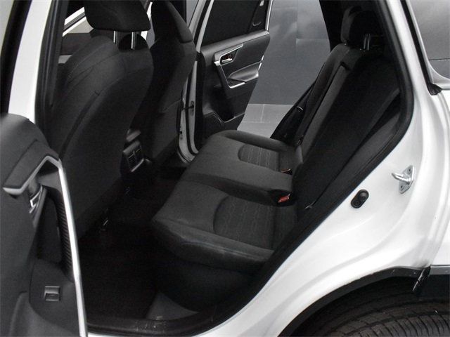 2023 Toyota RAV4 Hybrid SE AWD - 22916952 - 5