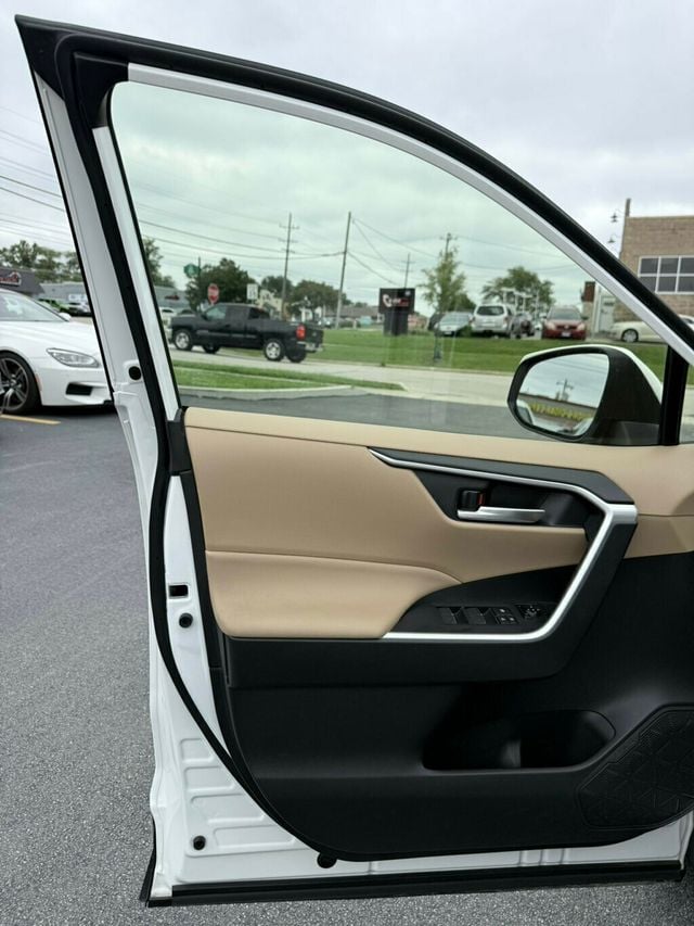 2023 Toyota RAV4 Hybrid XLE AWD - 22902233 - 20