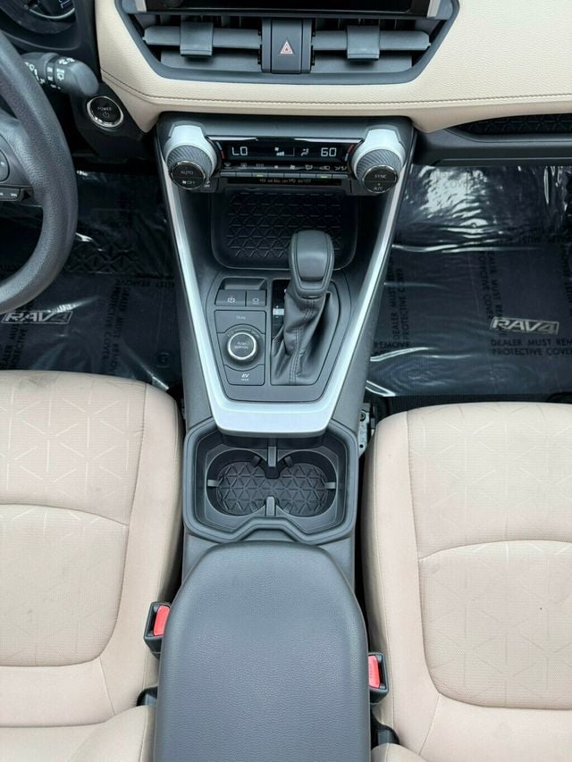 2023 Toyota RAV4 Hybrid XLE AWD - 22902233 - 23