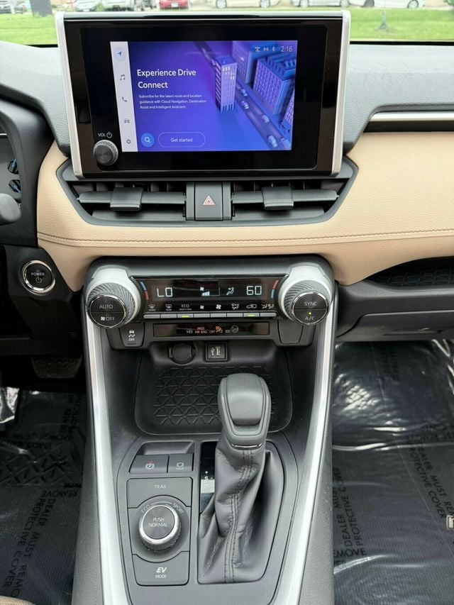 2023 Toyota RAV4 Hybrid XLE AWD - 22902233 - 32