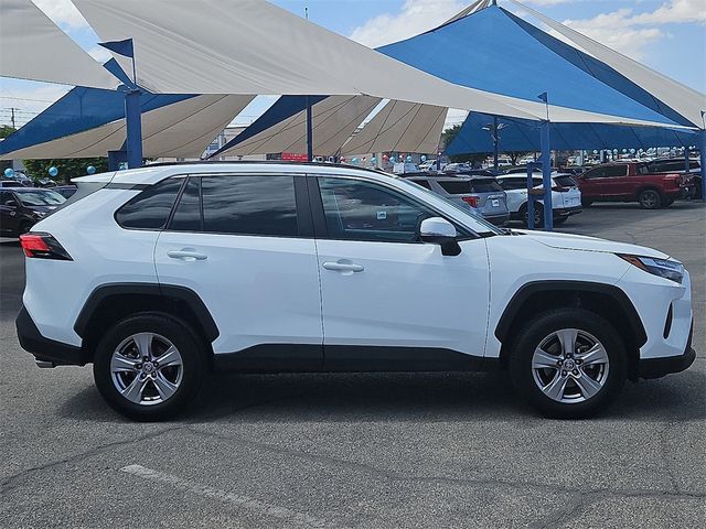 2023 Toyota RAV4 XLE FWD - 22815570 - 4
