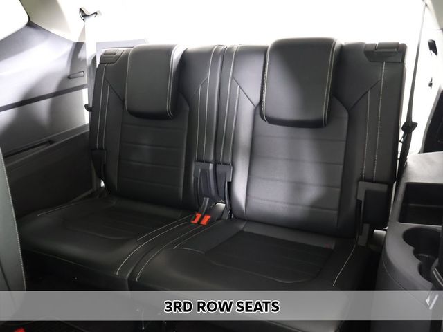 2023 Volkswagen Atlas 3.6L V6 SEL Premium R-Line 4MOTION - 22918535 - 11