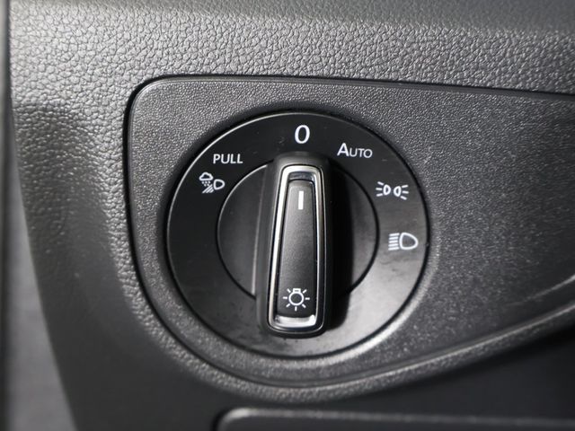2023 Volkswagen Atlas 3.6L V6 SEL Premium R-Line 4MOTION - 22918535 - 47