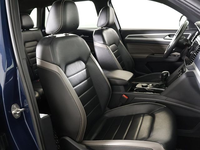 2023 Volkswagen Atlas Cross Sport 3.6L V6 SEL Premium R-Line 4MOTION - 22918824 - 32
