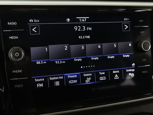 2023 Volkswagen Atlas Cross Sport 3.6L V6 SEL Premium R-Line 4MOTION - 22918824 - 48
