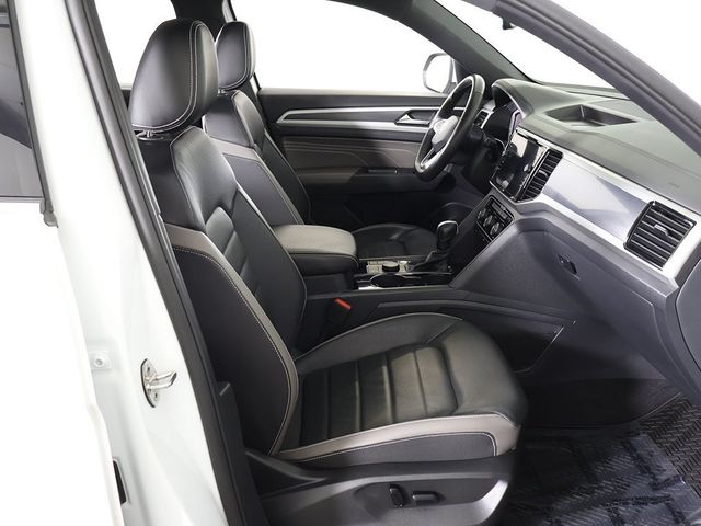 2023 Volkswagen Atlas Cross Sport 3.6L V6 SEL Premium R-Line 4MOTION - 22929166 - 36