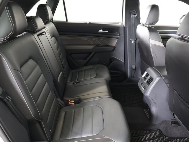 2023 Volkswagen Atlas Cross Sport 3.6L V6 SEL Premium R-Line 4MOTION - 22929166 - 40