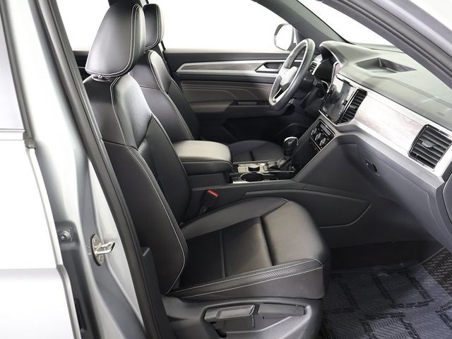 2023 Volkswagen Atlas Cross Sport 3.6L V6 SE w/Technology 4MOTION - 22930776 - 32
