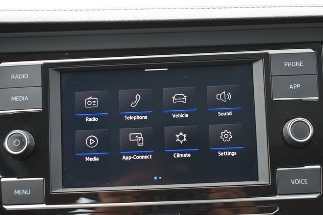 2023 Volkswagen Jetta SE Automatic - 22811326 - 14
