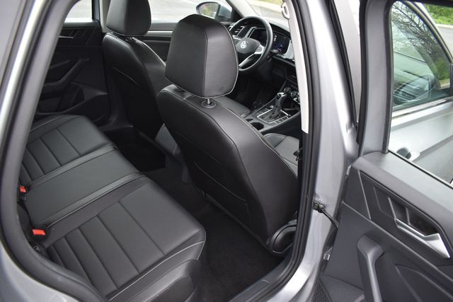 2023 Volkswagen Jetta SE Automatic - 22811326 - 22