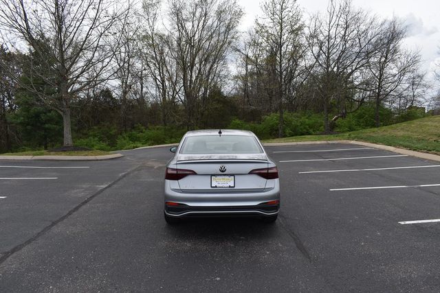 2023 Volkswagen Jetta SE Automatic - 22811326 - 56