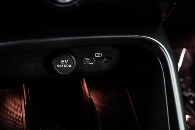2023 Volvo C40 Recharge Pure Electric Twin eAWD Ultimate - 22890733 - 20