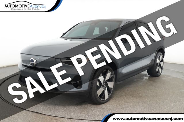 2023 Volvo C40 Recharge Pure Electric Twin eAWD Ultimate with Pixel LED Headlights - 22840622 - 0