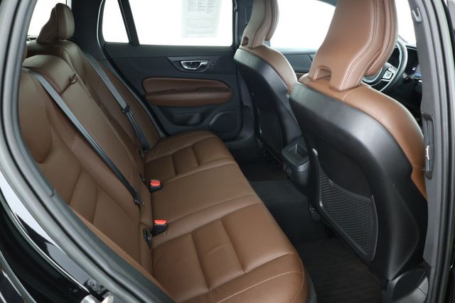 2023 Volvo V60 Cross Country B5 AWD Plus with Polestar Technology & harman/kardon Sound - 22871940 - 21