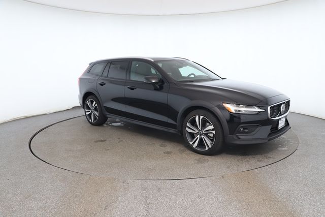 2023 Volvo V60 Cross Country B5 AWD Plus with Polestar Technology & harman/kardon Sound - 22871940 - 6