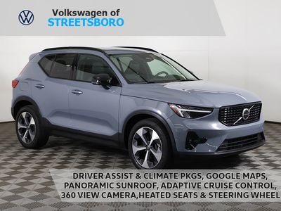 2023 Volvo XC40