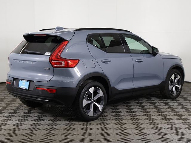 2023 Volvo XC40 B5 AWD Plus Dark Theme - 22932808 - 54