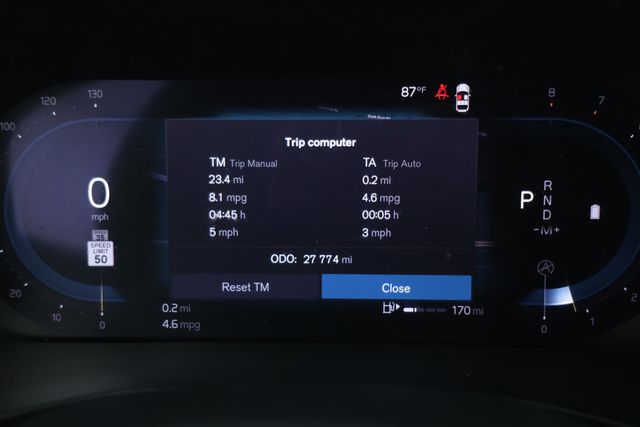 2023 Volvo XC40 B5 AWD Plus Dark Theme - 22893622 - 12