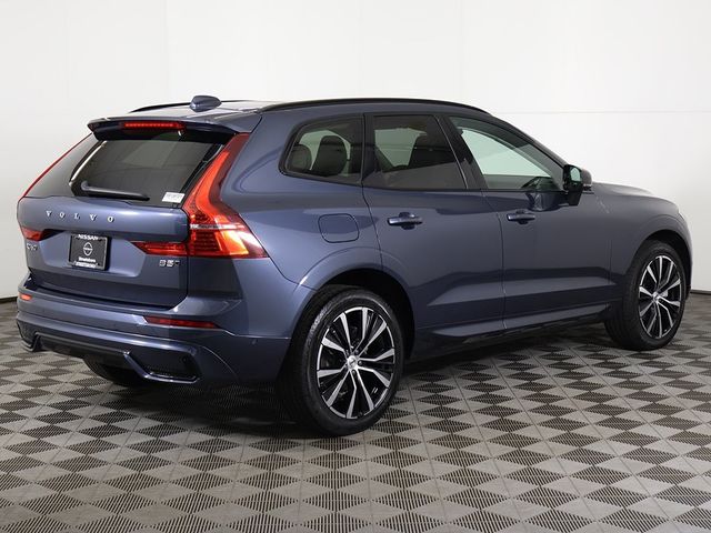 2023 Volvo XC60 B5 AWD Plus Dark Theme - 22931786 - 12