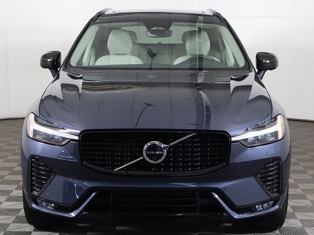 2023 Volvo XC60 B5 AWD Plus Dark Theme - 22931786 - 13