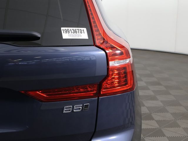 2023 Volvo XC60 B5 AWD Plus Dark Theme - 22931786 - 18