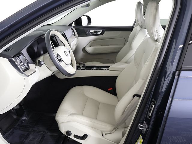 2023 Volvo XC60 B5 AWD Plus Dark Theme - 22931786 - 34