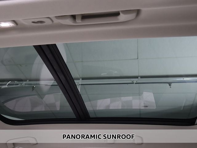 2023 Volvo XC60 B5 AWD Plus Dark Theme - 22931786 - 3