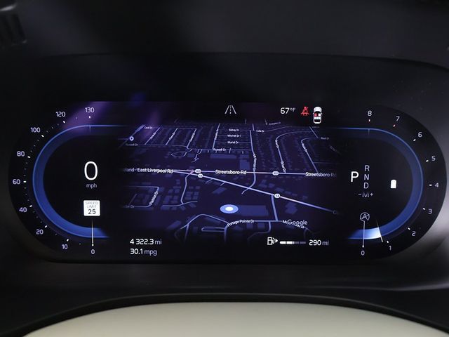 2023 Volvo XC60 B5 AWD Plus Dark Theme - 22931786 - 44