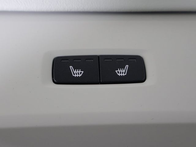 2023 Volvo XC60 B5 AWD Plus Dark Theme - 22931786 - 54